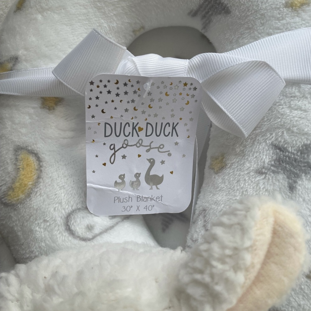 Duck Duck Goose Baby Blanket & Travel Neck Pillow NWT - Picture 4 of 5